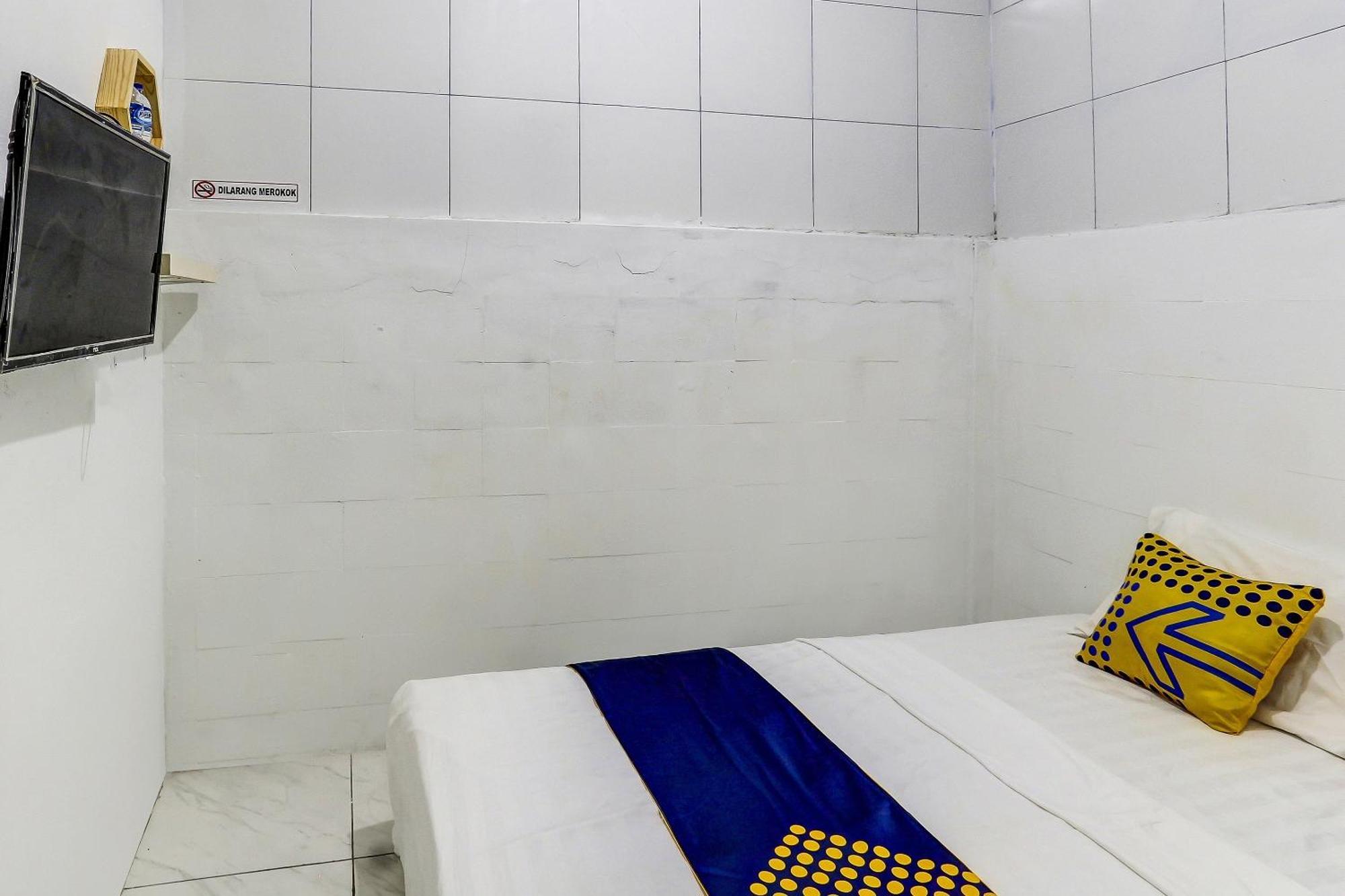 Spot On 90780 Gang Tengah Homestay Syariah Semarang Exteriör bild