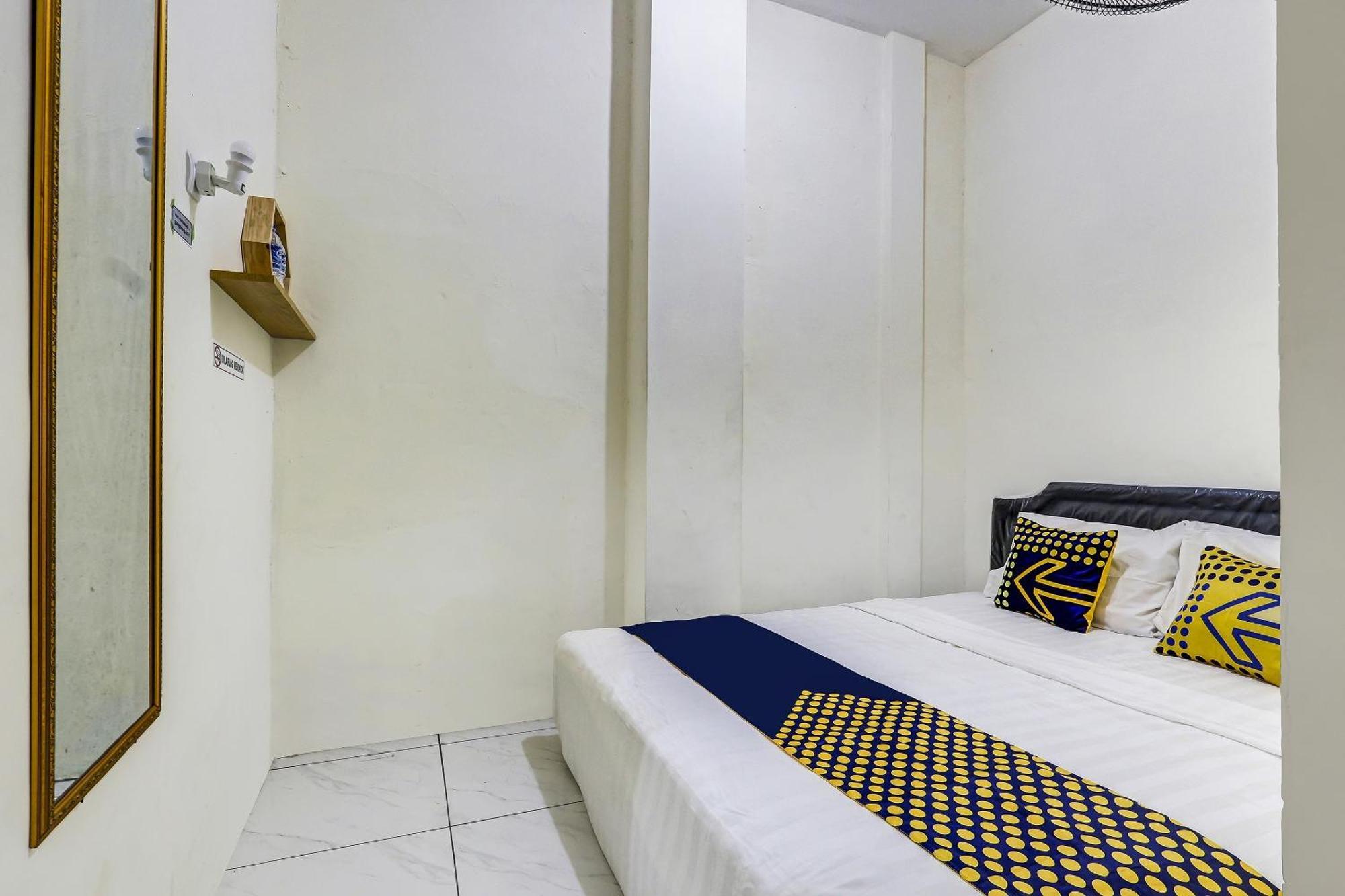 Spot On 90780 Gang Tengah Homestay Syariah Semarang Exteriör bild