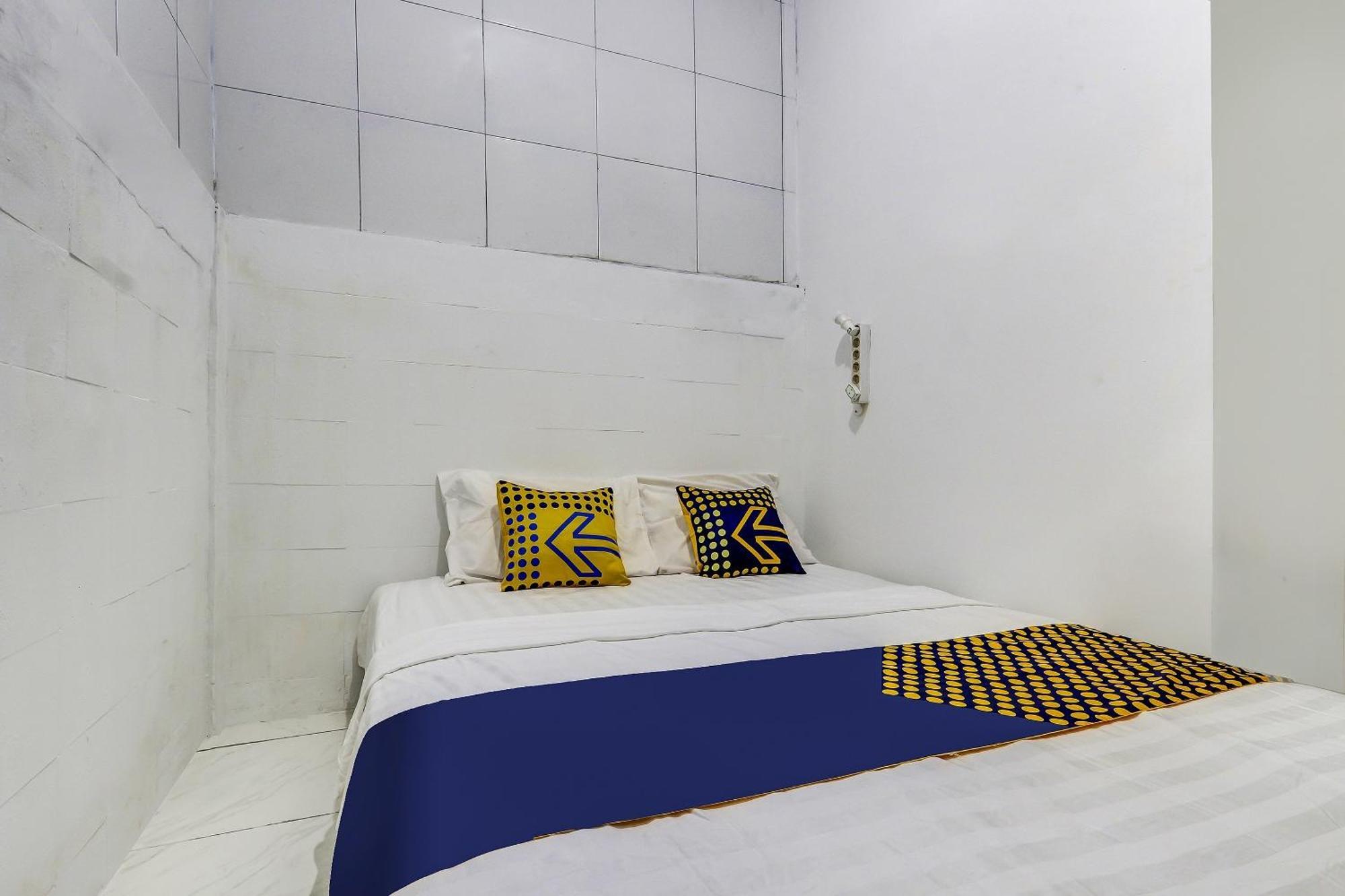 Spot On 90780 Gang Tengah Homestay Syariah Semarang Exteriör bild
